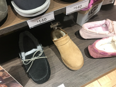 CFA7FEFE-BFF9-4375-BE58-46606DB0BFDB