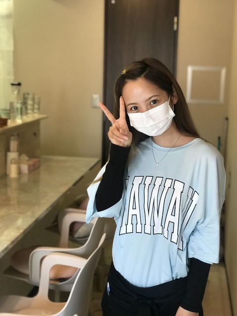 35914BAB-EE57-4C5E-BDC3-0895CF762513