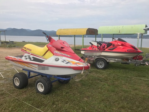 C8C252EA-B93E-44AE-B992-F0E2C4C8A879