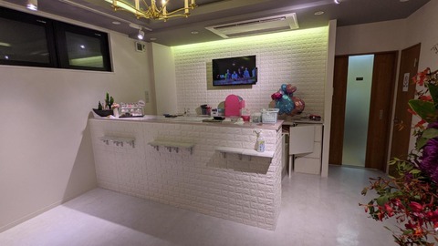 9C57168A-0063-4878-B84C-BC3F4A8C0E28