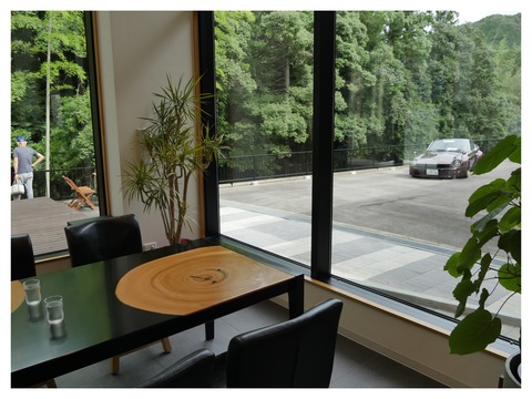 9B369ED9-DCDD-4D66-9865-25C0DE05F4D3