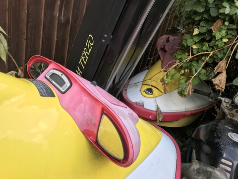 25761800-C174-40CC-A2C2-666F11586EBB