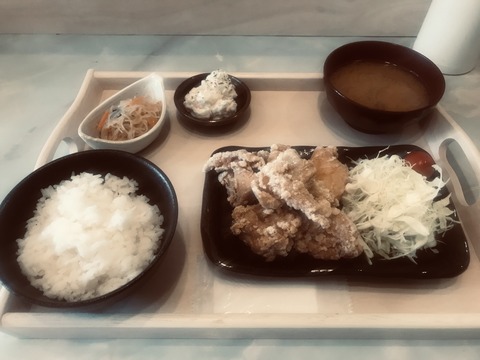 FD2EEC2B-1DB3-494B-8DCE-5DBDB8CCF8E7