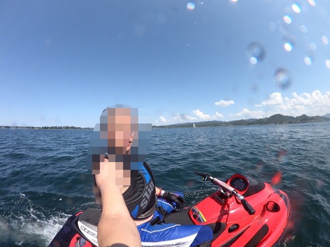 9A7C47F3-8B46-43A4-BBBB-953F145C19A7