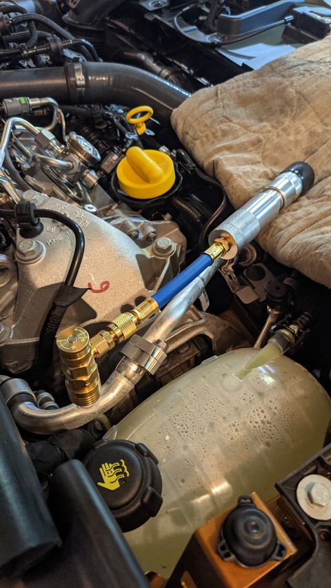 0205BBA9-D3CC-4F9A-B7A1-547A55FEAB95