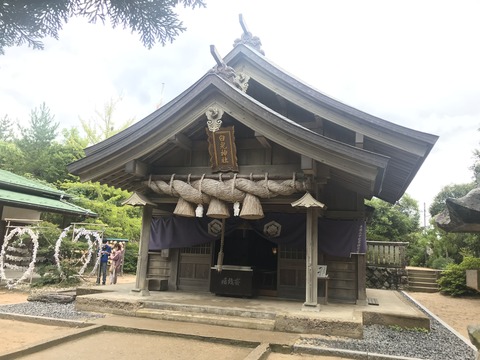 7AB0E273-874B-48A8-ADF1-F7C65BB5A7AF