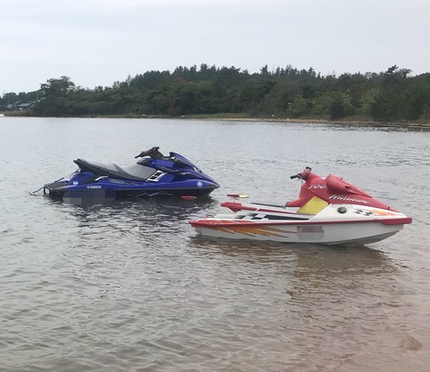 0FDD7C16-73AA-4F91-92BF-225BD7254668