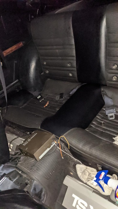 38FD90AD-B485-4371-8FD6-00C15AB82FE8