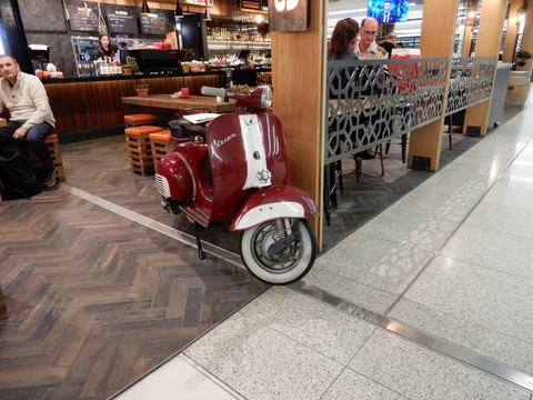 AF8E5411-F991-47AA-BF5E-C323D9B654E2