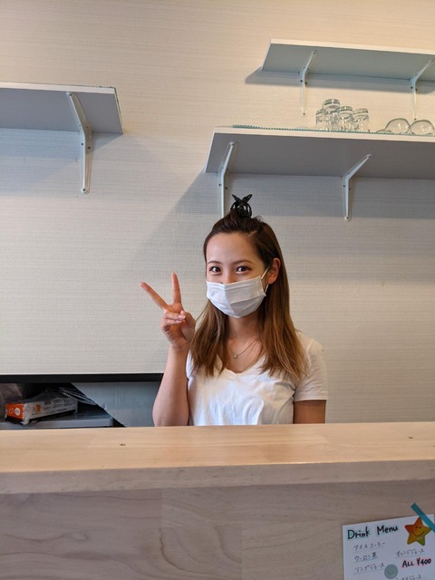 FECA8B7F-F041-4BE5-B0F4-FCB48FAB3F60