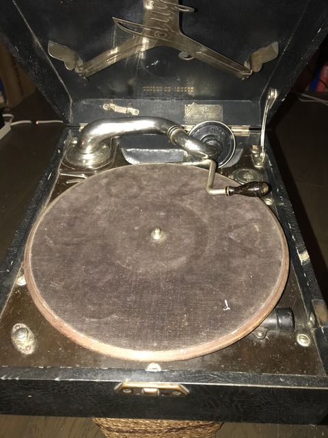 11765EC5-F678-417F-89F3-BAA48C8033B3