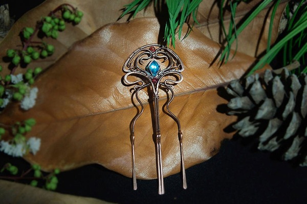 古代文化や魔法、伝説的なファンタジーアクセサリー (10)