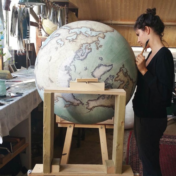 世界を旅したくなる。価値ある手作り地球儀の製作現場 (11)