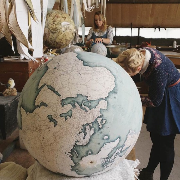 世界を旅したくなる。価値ある手作り地球儀の製作現場 (17)