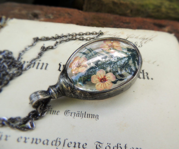 まるで身に着けるテラリウム。自然が詰まったアクセサリー (12)