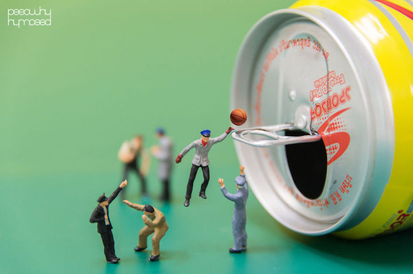 アリエッティ！小人が仕事や生活をしているミニチュアアート (1)