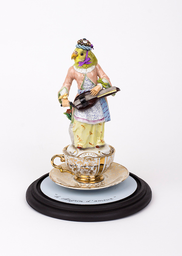 鳥頭人間,バードヘッドの磁器彫刻アート 13