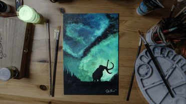 暗闇になると光り輝く絵が神秘的で綺麗 暗闇になると光り輝く絵が神秘的で綺麗