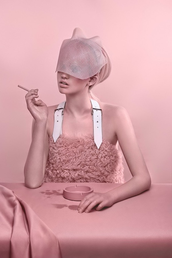 ピンクモノクローム、ミズラヒカロライナ Carolina Mizrahi 7