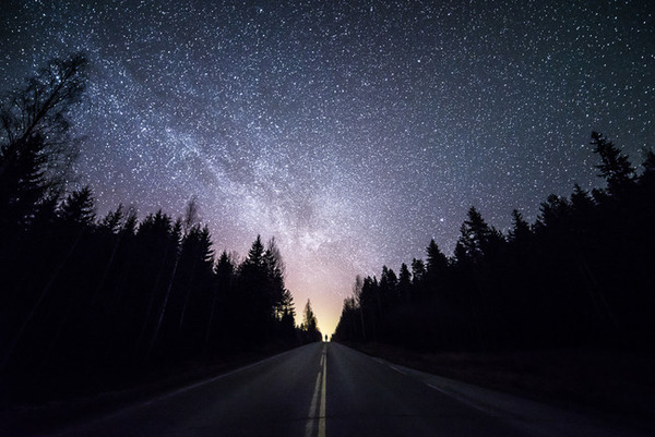 夜空や星がこんなにも綺麗って知ってた 満天に広がる綺麗な星空