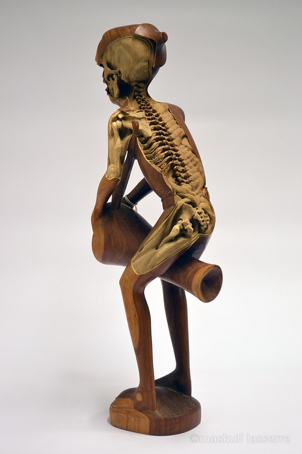 人間の骸骨彫刻 Maskull Lasserre 5