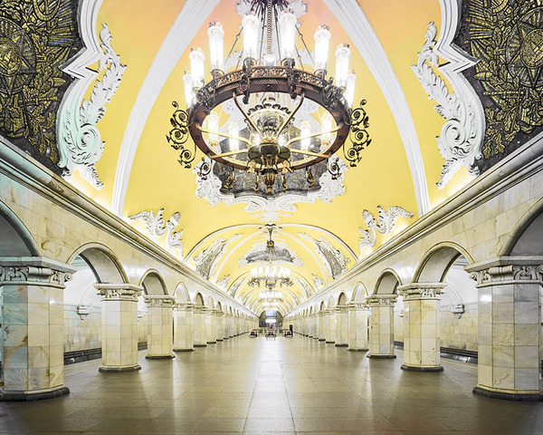 建築美!宮殿のように豪華で美しいロシアの地下鉄の画像 (3)