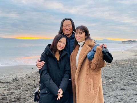 【画像】脚本家の相沢友子さん、可愛すぎて女優を打ち負かすｗｗｗｗｗ