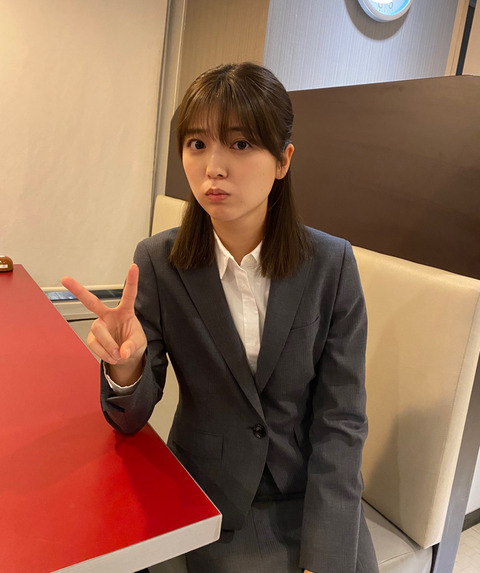 【画像】典型的新卒まんさんｗｗｗｗｗｗｗｗｗｗｗ