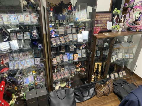 画像有り チー牛ってなんでハイブランドの服やバッグが好きなんや ラビット速報