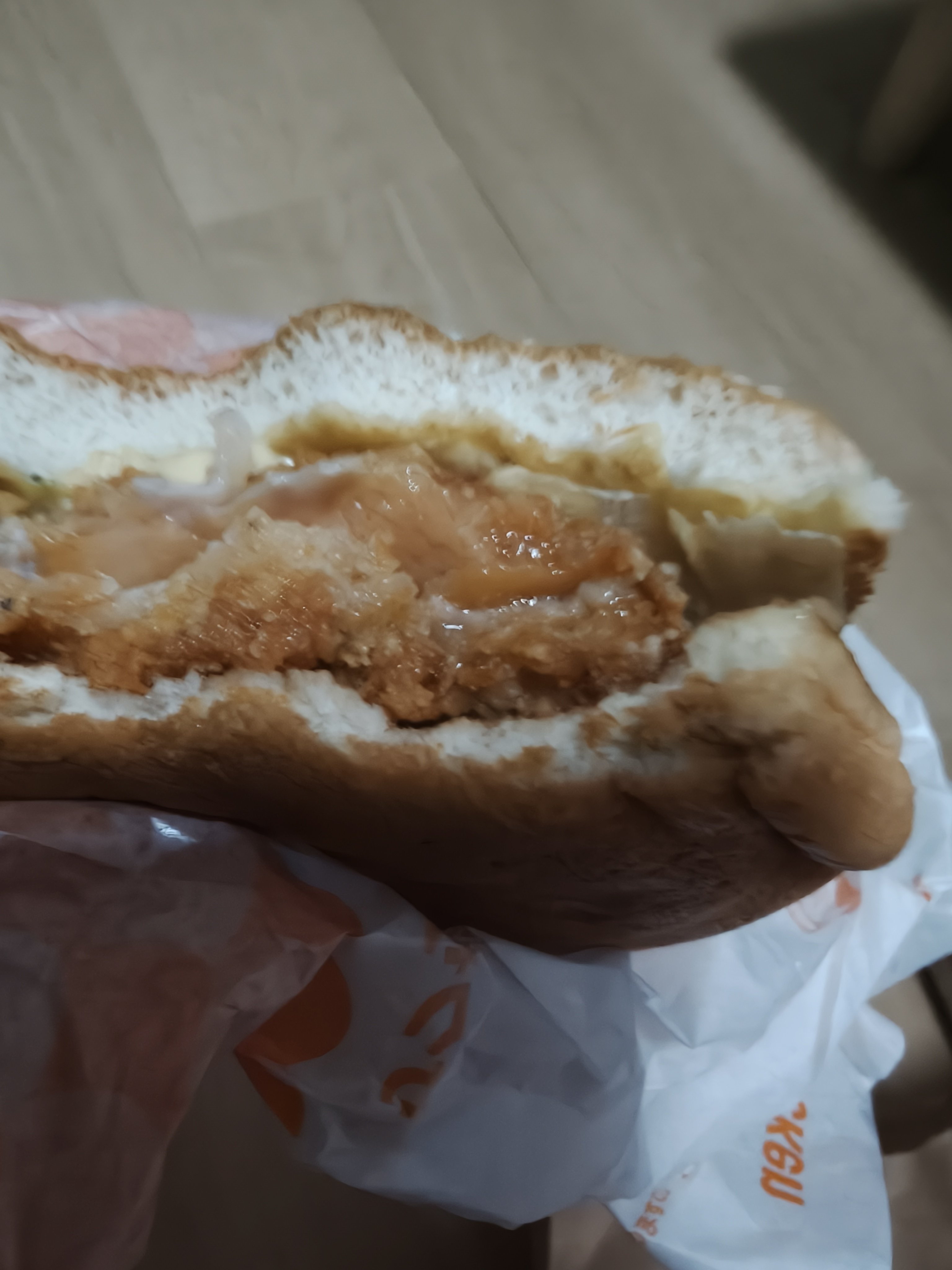 【悲報】マックの新商品、生焼け報告が大量にあがる（※画像あり）