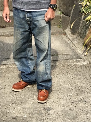 悲報 青いジーパン もう完全におっさんしか履いてない ラビット速報