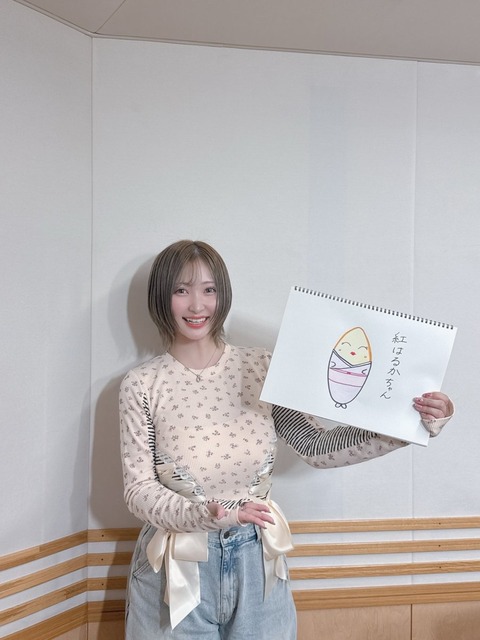【画像】美人声優の白石晴香ちゃん、お胸デカスギ警報発令中ｗｗｗｗｗｗｗｗｗ