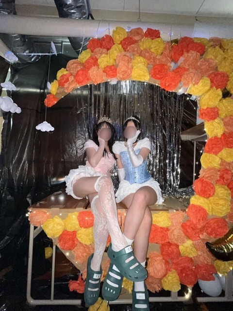 【画像】最近の女子高の文化祭、下手なキャバクラよりいかがわしくなるｗｗｗｗｗｗｗｗｗｗ