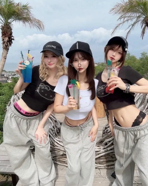 今時のギャルさん、とんでもないファッションが流行ってしまうwww （※画像あり）