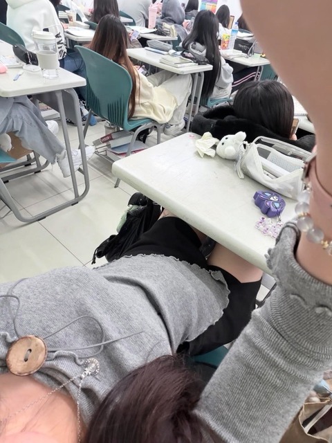 【画像】 これが女子校の風景wwwwwwwwwwwwwwwwwwwwww