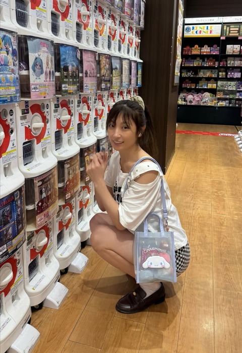 【画像】熊田曜子さん(44)「長女(13)のお洋服借りてお出かけした」