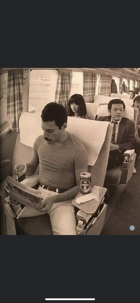 【画像】昭和の新幹線って、独特の雰囲気あったよなｗｗｗｗｗｗｗｗｗｗｗｗｗｗｗｗｗｗｗｗｗｗｗｗｗｗ