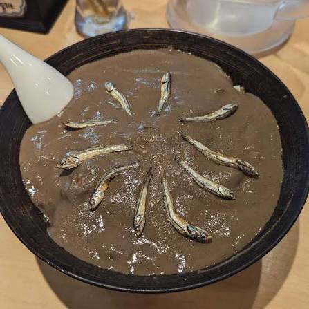 【画像】煮干しラーメンとかいう健康によさそうなラーメン🍜ｗｗｗｗｗｗｗ
