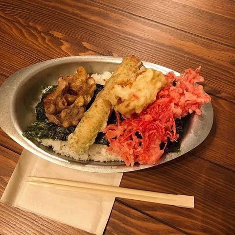 【画像】バレー選手の木村沙織さんのカフェ、悪質アンチの低評価レビューの嵐で年内閉店が決定してしまう…