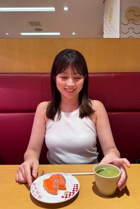 【朗報】テレ朝女子アナさん(35)巨乳をアピール （※画像あり）
