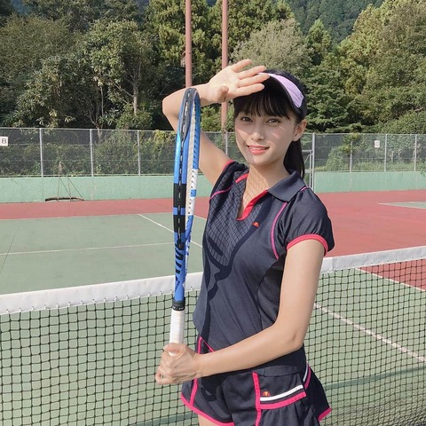 【画像】お父さん以外の○ニスを初めて握らされた女の子ｗｗｗｗｗｗｗｗｗｗ