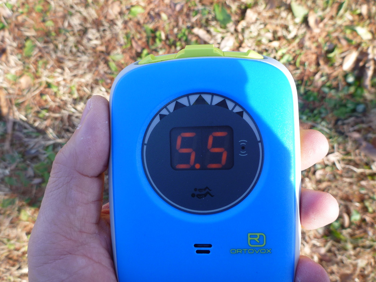 あれこれネタ＞スキーアイゼンとビーコン : 新新新新 めざテレ掲示板