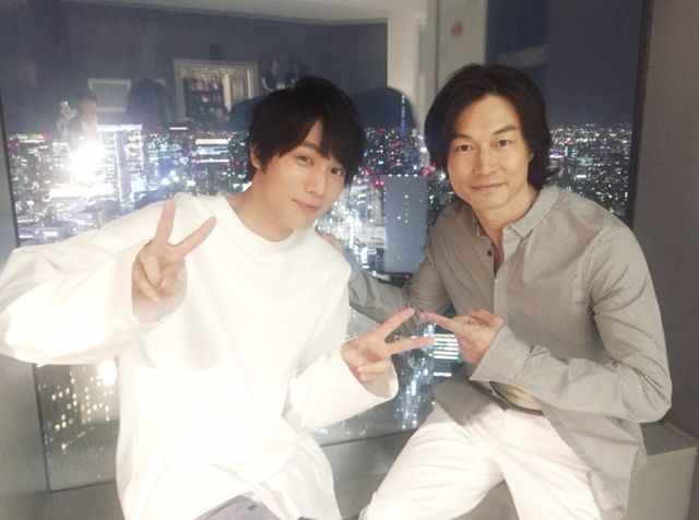 4328229_ext_col_03_1