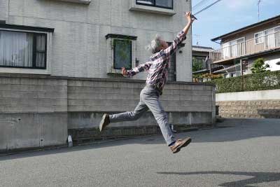 人間が空を飛ぶ写真 ゴタク並べ 人間が空を飛ぶ写真 ゴタク並べ