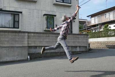 人間が空を飛ぶ写真 ゴタク並べ