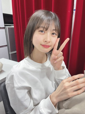 Hkt48 渕上舞と松岡はなが知っている雑学 サラダ味 と どんたく について アイドルは足のサイズも変幻自在 48ラジオトーク Akbラジオまとめ