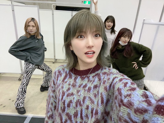 Akb48 新しいことではなく憧れを埋めるタイプの岡田奈々 アイドル卒業後の人生についてカズレーザーの考えは 誰かが卒業したらゆうなぁもぎおんチャンネルはどうなる 48ラジオトーク Akbラジオまとめ