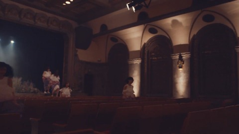 乃木坂46 2期生楽曲 ゆっくりと咲く花 Mvロケ地は三越劇場っぽい 乃木坂46まとめ ラジオの時間 乃木坂46 2期生楽曲 ゆっくりと咲く花 Mvロケ地は三越劇場っぽい 乃木坂46まとめ ラジオの時間