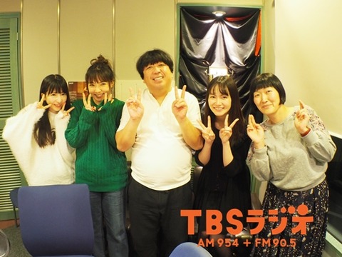 乃木坂46 中元日芽香 ヒムペキ兄さん ヒムペキソング新作 La La Land 収録の様子を公開 バナナムーンgold 乃木坂46まとめ ラジオの時間