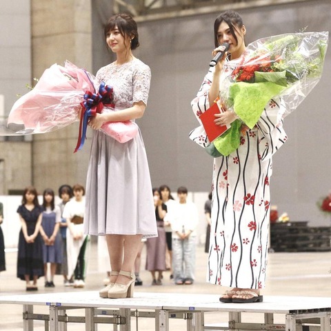 乃木坂46 斎藤ちはる 相楽伊織 卒業セレモニー 最後の挨拶 ご両親が見守る中大拍手で終了 乃木坂46まとめ ラジオの時間 乃木坂46 斎藤ちはる 相楽伊織 卒業セレモニー 最後の挨拶 ご両親が見守る中大拍手で終了 乃木坂46まとめ ラジオの時間